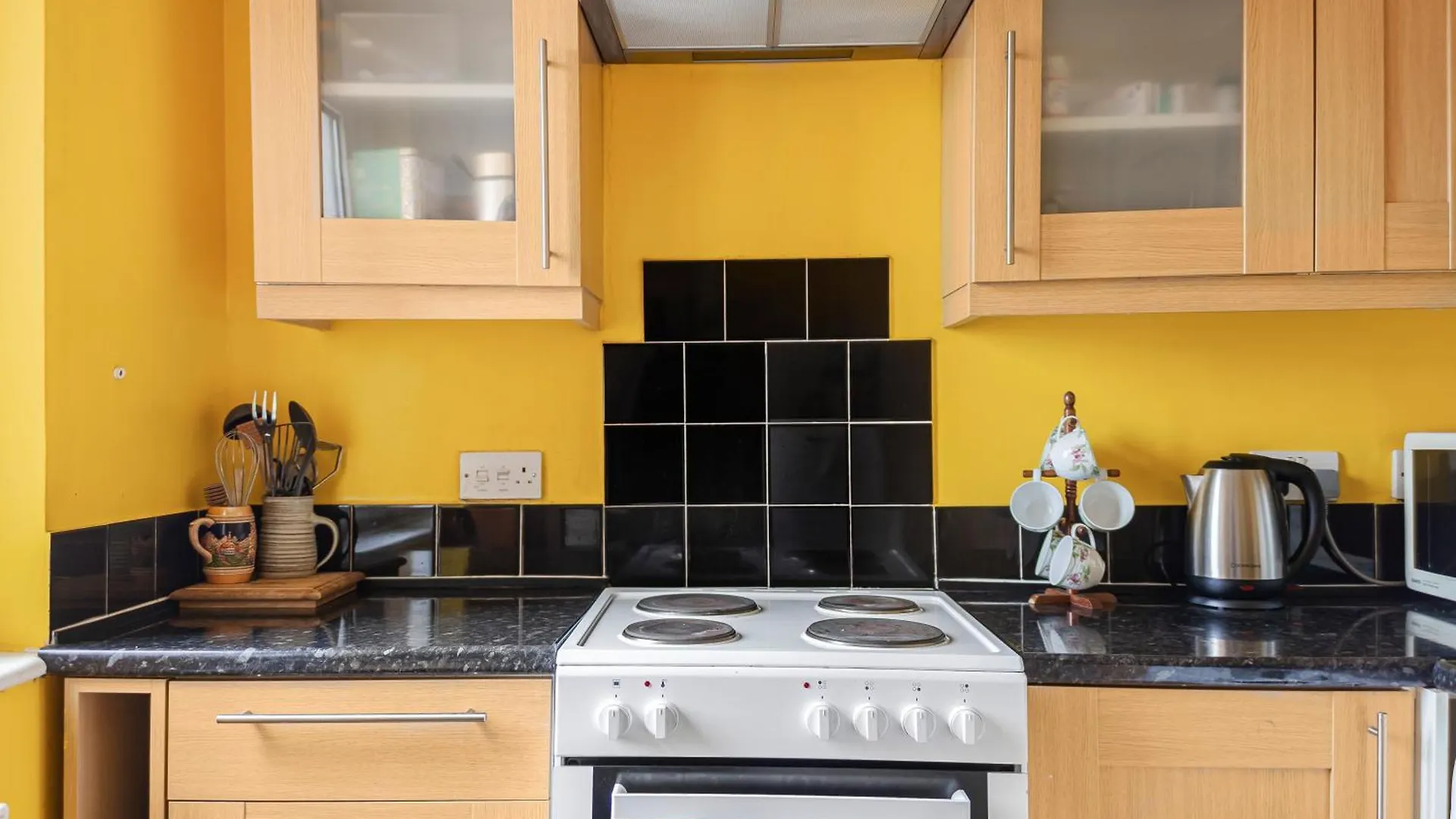 Apartment Elegant 1Br Flat With Balcony & City View, Walworth London