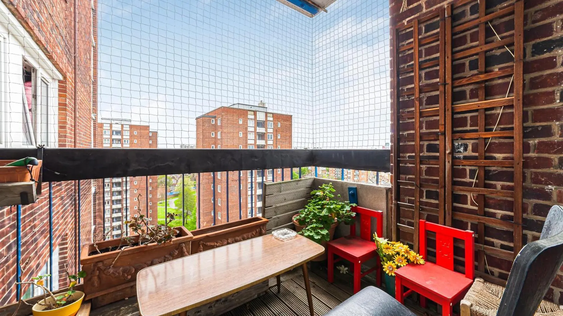 Elegant 1Br Flat With Balcony & City View, Walworth London United Kingdom